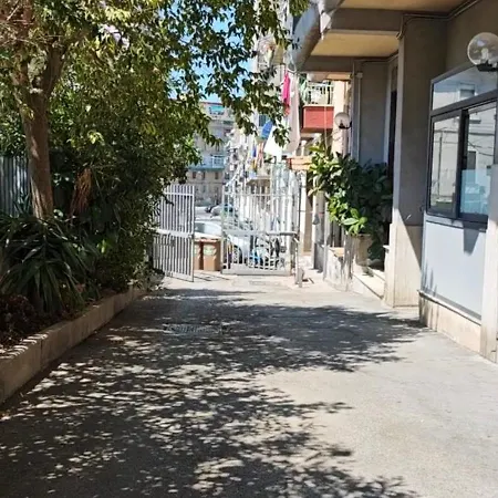Napoli Central Capodichino B&B-2